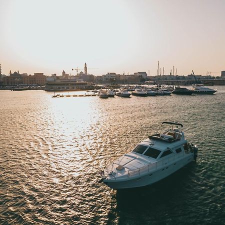 בארי Discoverboat - Pita - Exclusive Boat&Breakfast מראה חיצוני תמונה
